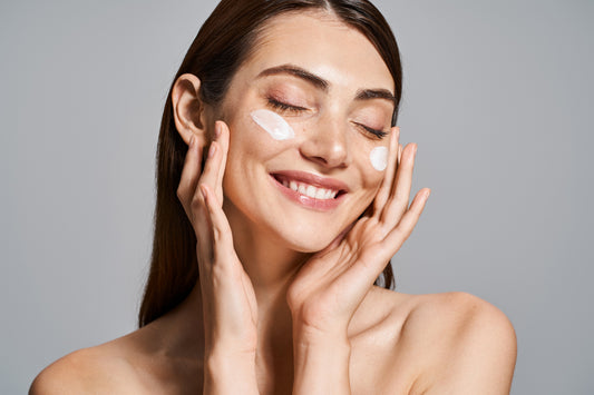 L’importance de bien hydrater sa peau : un geste indispensable au quotidien