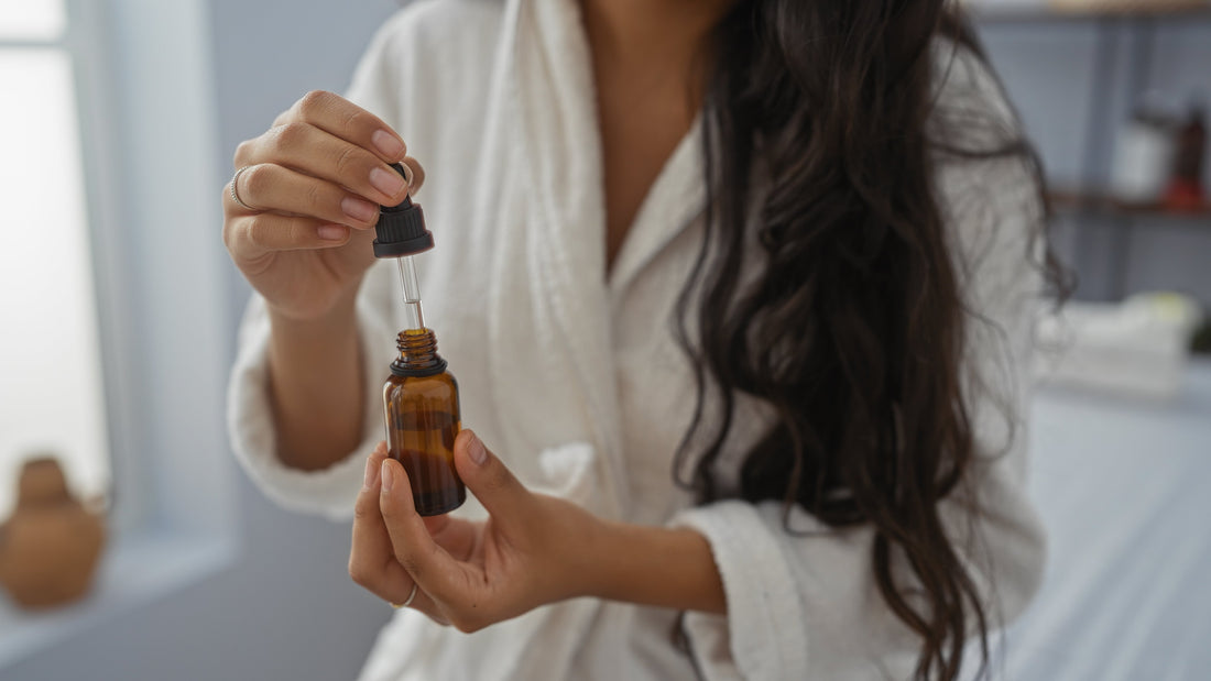 Les huiles essentielles indispensables pour un ete serein et naturel