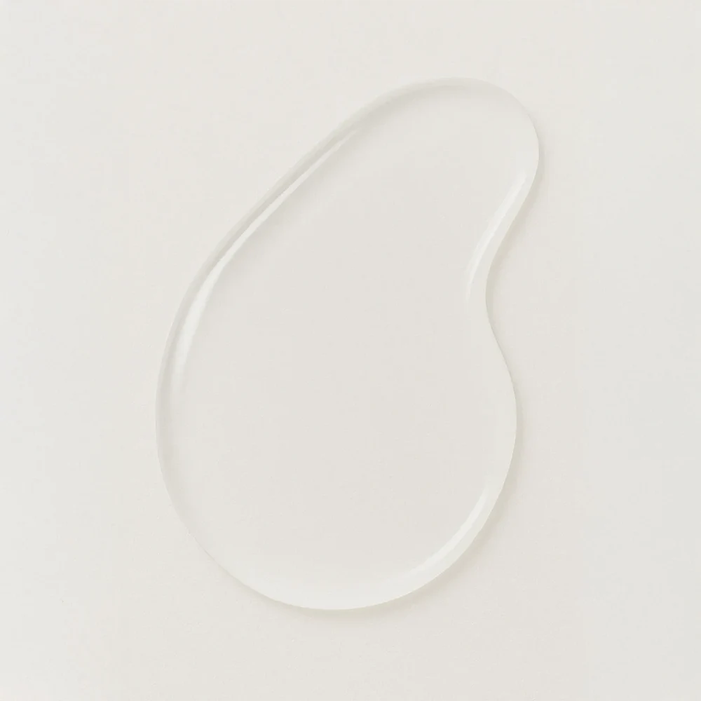 texture-eau-micellaire-soin-visage-certifiee-bio-born-to-bio